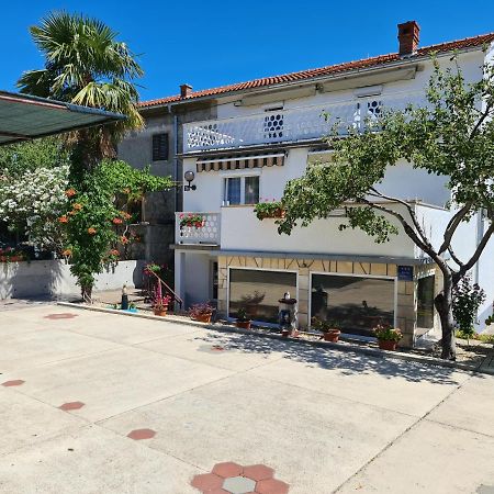 Apartment Cutul Salatić 외부 사진